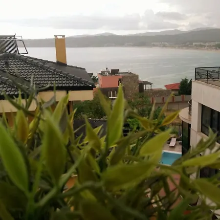 Provence Apartment *